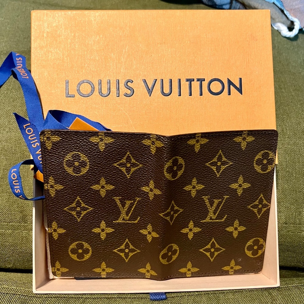 Louis Vuitton passport holder